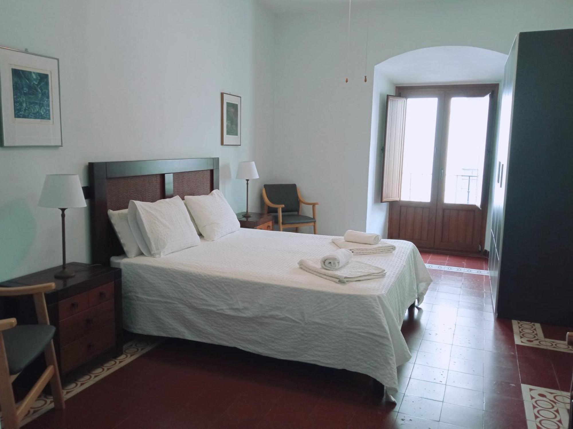 Apto La Almena 2 Junto A Plaza Mayor,2 Habitaciones,Parking Gratuito Caceres Exterior photo